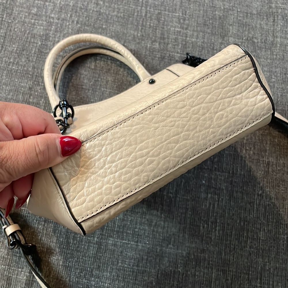 REBECCA MINKOFF Chain Tote Crossbody Bag - Picture 10 of 13